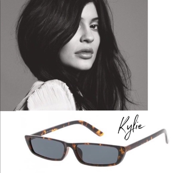 Throwing Shade USA Accessories - Kylie
